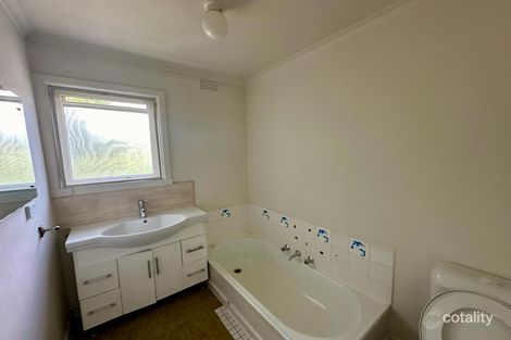 Property photo of 8 Victoria Avenue Glen Waverley VIC 3150