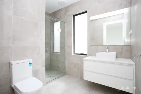 Property photo of 30 Lysterfield Drive Greenvale VIC 3059