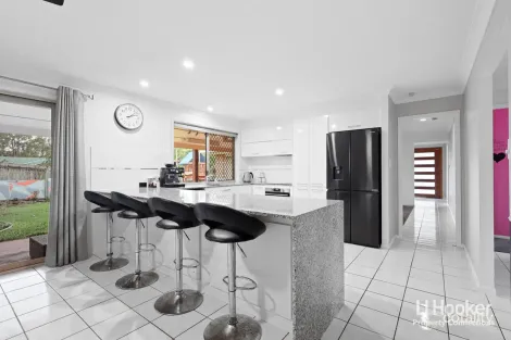 Property photo of 3 Forina Court Dakabin QLD 4503