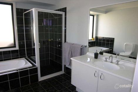 Property photo of 21 Popran Way Blue Haven NSW 2262
