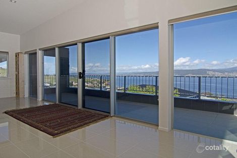 Property photo of 2 Oceana Drive Howrah TAS 7018