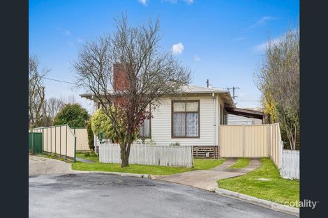 18 ELIZABETH AVE, KYNETON, VIC 3444