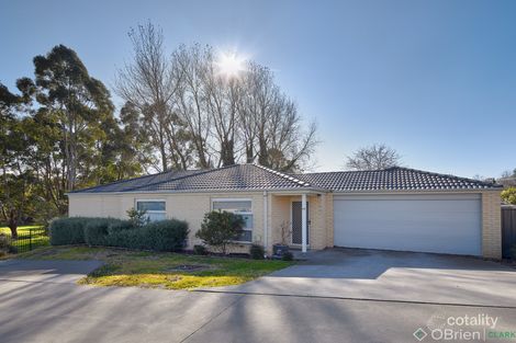 Property photo of 40 Parkhead Circuit Warragul VIC 3820