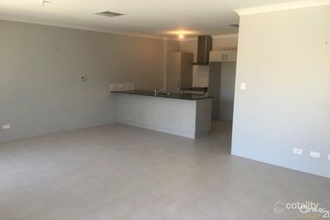 Property photo of 24 Jam Way Banksia Grove WA 6031