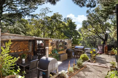Property photo of 209 Berglund Road Beaconsfield Upper VIC 3808