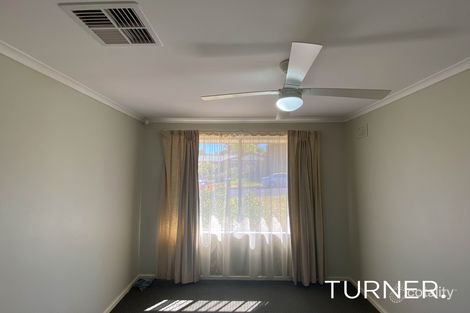 Property photo of 4 Kimberly Way Happy Valley SA 5159