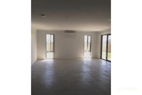 17 Empire Cct, Dundowran, QLD 4655