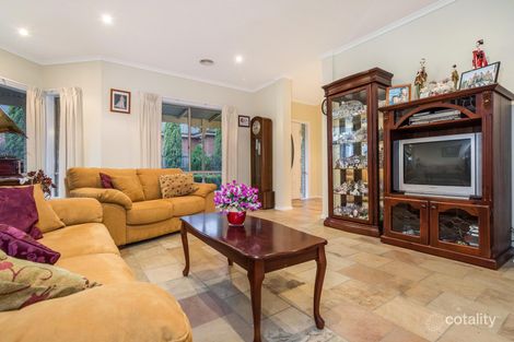 Property photo of 9 The Grove Hampton Park VIC 3976