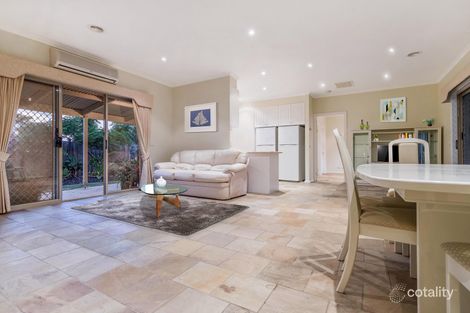 Property photo of 9 The Grove Hampton Park VIC 3976