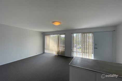 Property photo of 1/2 Hillview Crescent The Hill NSW 2300