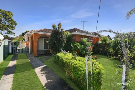 42 ALBURY ST, YAGOONA, NSW 2199