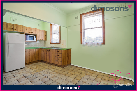 Property photo of 26 London Street Berkeley NSW 2506