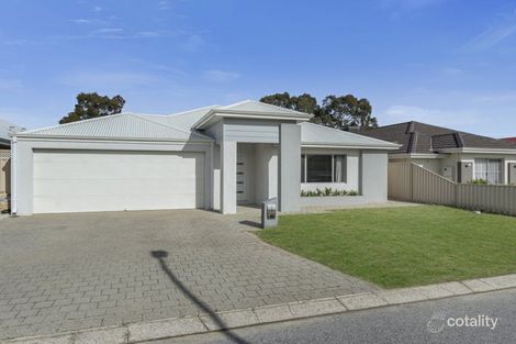 Property photo of 5 Scarpview Place East Cannington WA 6107