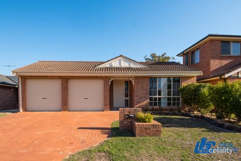 8 Kew Gardens Ct, Wattle Grove, NSW 2173