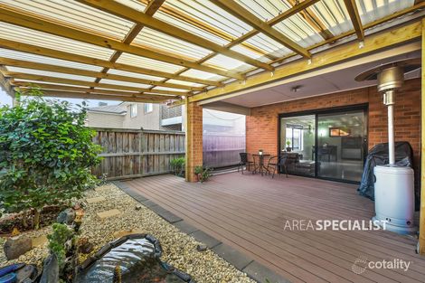 Property photo of 35 Edgecomb Street Keysborough VIC 3173