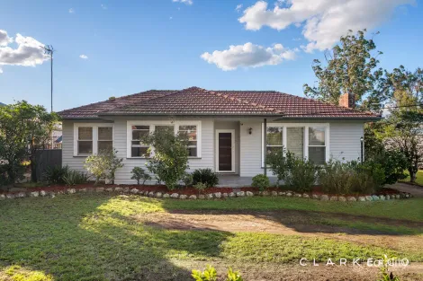 Property photo of 60 Robert Street Tenambit NSW 2323