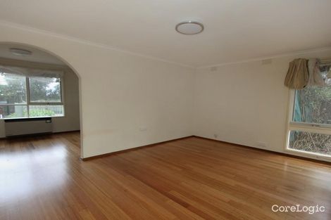 Property photo of 2 Roseland Crescent Hoppers Crossing VIC 3029