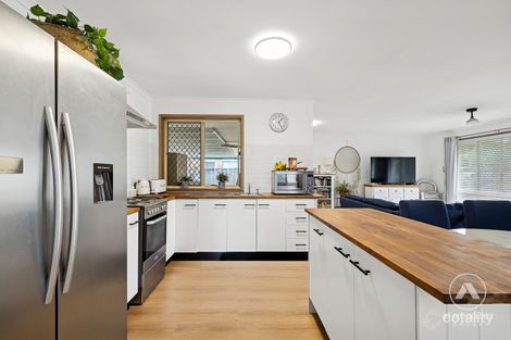 Property photo of 33 Allamanda Drive Camira QLD 4300