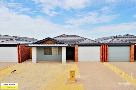 Property photo of 2/4 Tickner Parade Ellenbrook WA 6069