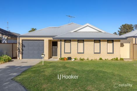 30 Woodrow St, Carey Park, WA 6230