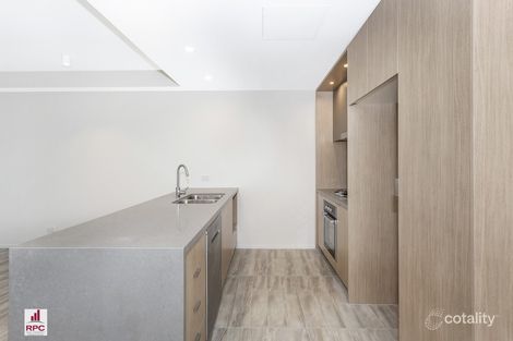 Property photo of 611/36 Anglesey Street Kangaroo Point QLD 4169