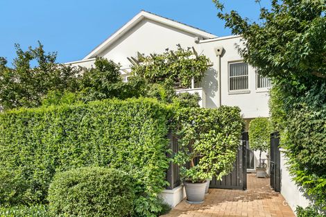 Property photo of 304/24 Karrabee Avenue Huntleys Cove NSW 2111