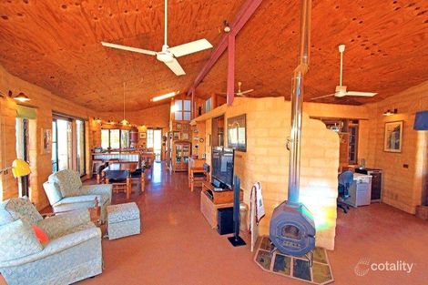 Property photo of 122 Coowonga Road Coowonga QLD 4702