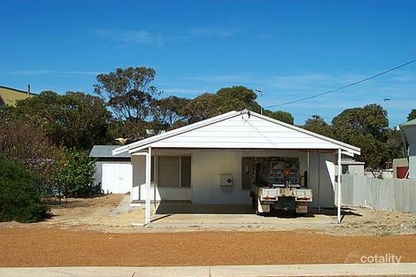 Property photo of 21 Gibson Way Hopetoun WA 6348