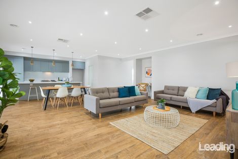 Property photo of 11 Wildflower Drive Sunbury VIC 3429