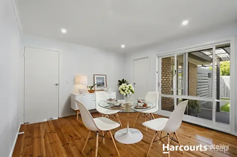 Property photo of 3 Struan Avenue Endeavour Hills VIC 3802