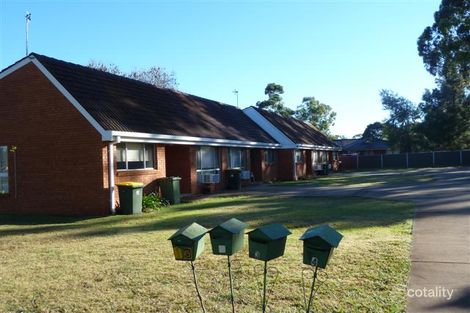 2/6 Forrest Cres, Dubbo, NSW 2830