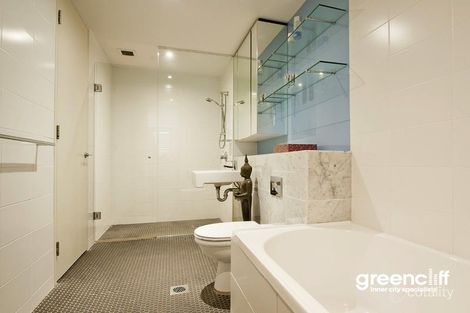 Property photo of 2205/4 Sterling Circuit Camperdown NSW 2050