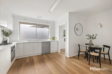 Property photo of 4/52 Locksley Road Ivanhoe VIC 3079