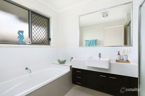 Property photo of 2/11 Honeysuckle Court Buderim QLD 4556
