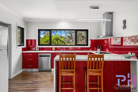 Property photo of 4 Yarra Court Eaglehawk VIC 3556