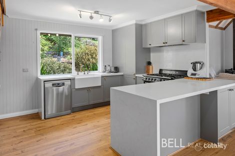 Property photo of 10 Halcyon Grove Cockatoo VIC 3781