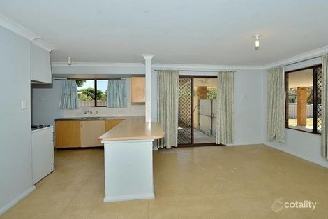 Property photo of 8 Warbrook Place Coodanup WA 6210