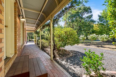 Property photo of 11 Fowler Court Gisborne VIC 3437