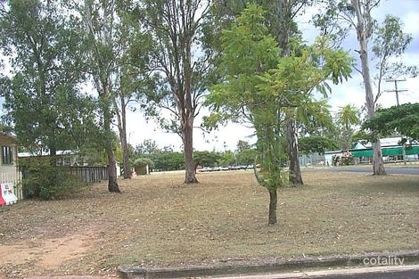 2 Lady Scherger Cres, Amberley, QLD 4306