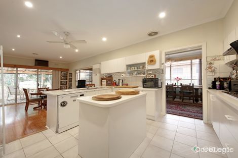 Property photo of 1208 North Road Oakleigh South VIC 3167