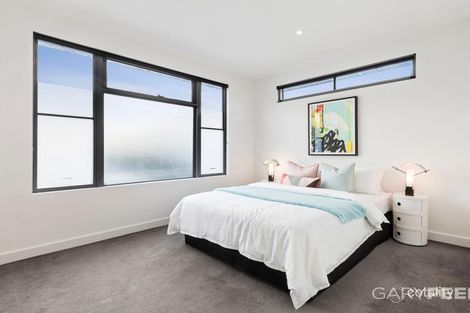 Property photo of 2/2 Allan Road St Kilda East VIC 3183