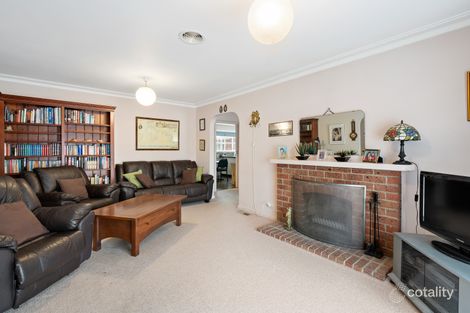 Property photo of 45 Wallara Crescent Bundoora VIC 3083