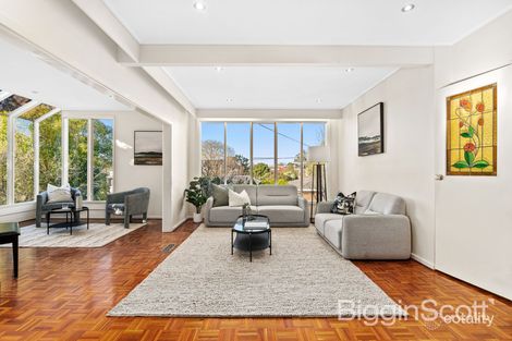 Property photo of 5 Debra Way Doncaster East VIC 3109