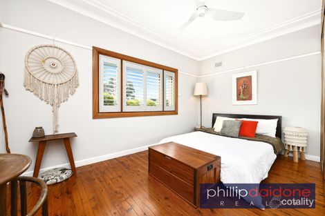 Property photo of 13 Kibo Road Regents Park NSW 2143