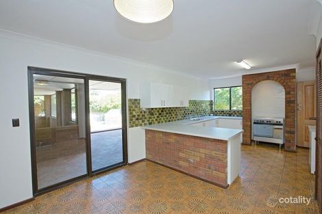 Property photo of 28 Strathyre Drive Duncraig WA 6023