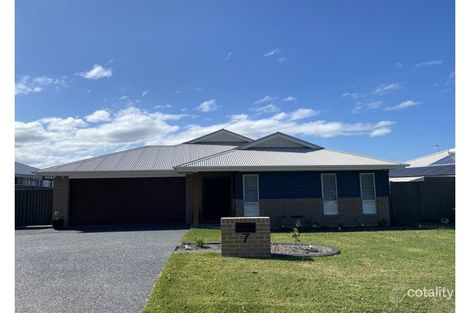 7 Ondaroo Crst, Old Bar, NSW 2430