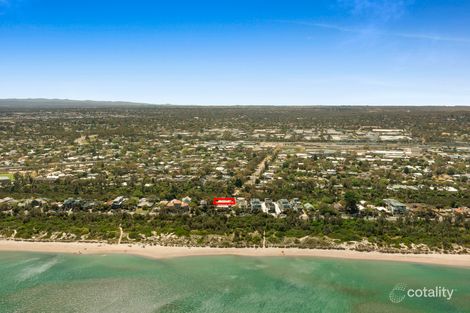 Property photo of 3 Woodlands Grove Frankston South VIC 3199