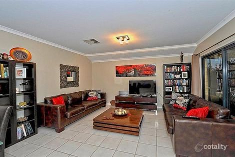 1/32 Churchill Ave, Dudley Park, WA 6210