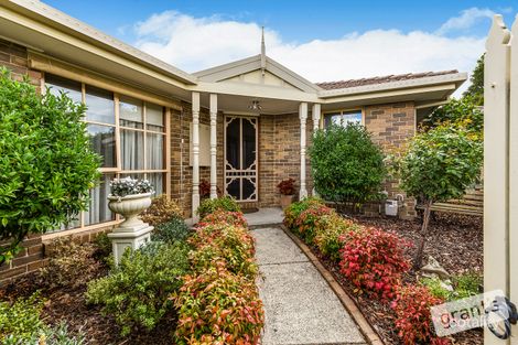 33 Ellenvale Dr, Narre Warren, VIC 3805
