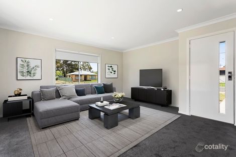 Property photo of 52 Thomas Street Kangaroo Flat VIC 3555